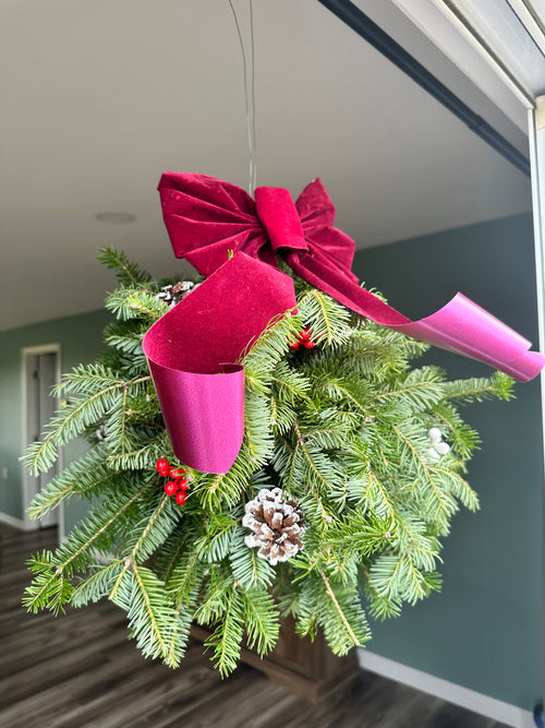 DIY Christmas Kissing Ball Kit – Holiday Porch & Indoor Decor