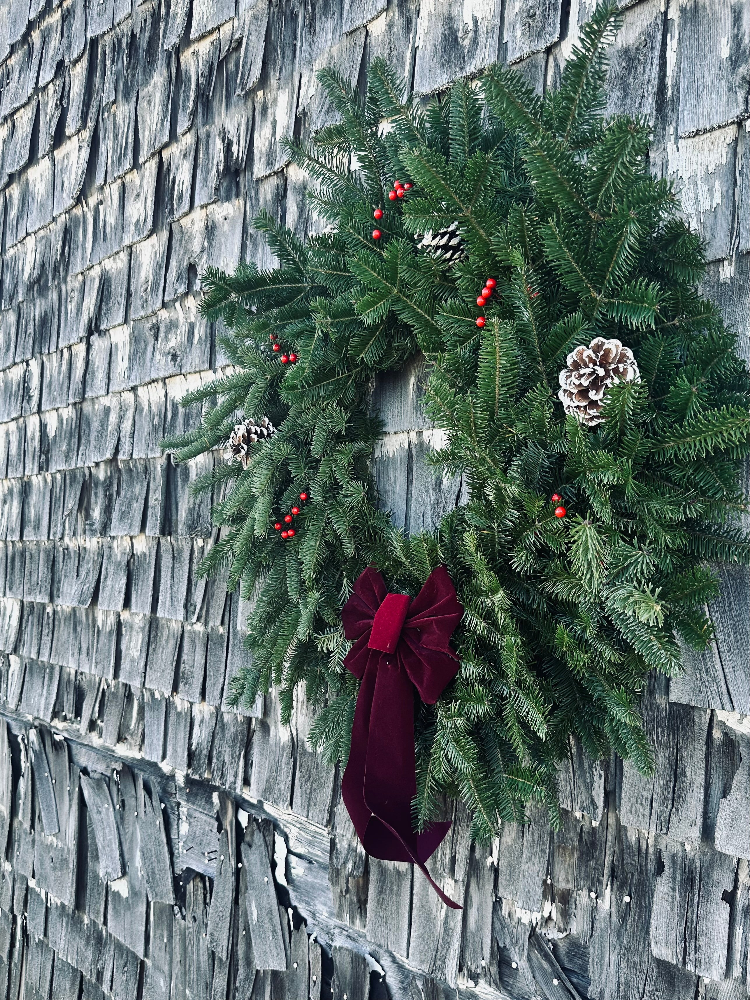 DIY Large 24" Christmas Wreath Kit – Fresh Balsam with Bow, Pinecones & Berries