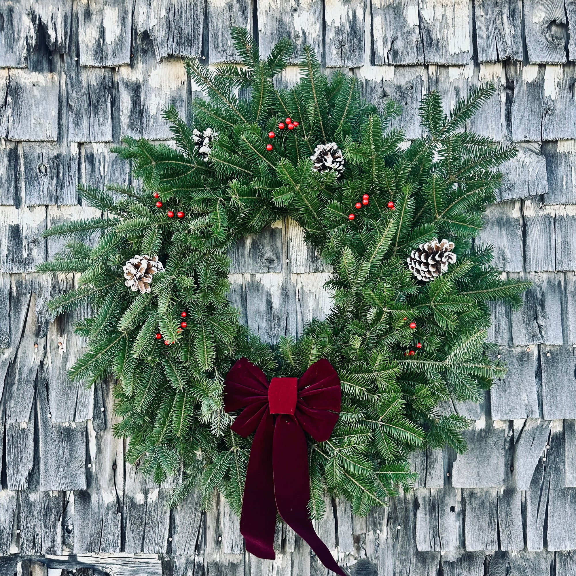 DIY Large 24" Christmas Wreath Kit – Fresh Balsam with Bow, Pinecones & Berries